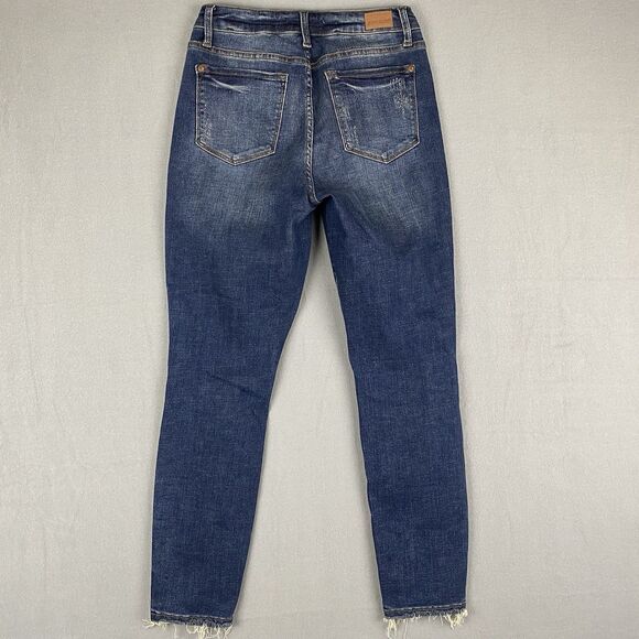 Judy Blue Relaxed Fit Mid Rise‎ Skinny Jeans Distressed Frayed Hem Junior Size 5 - Picture 3 of 6
